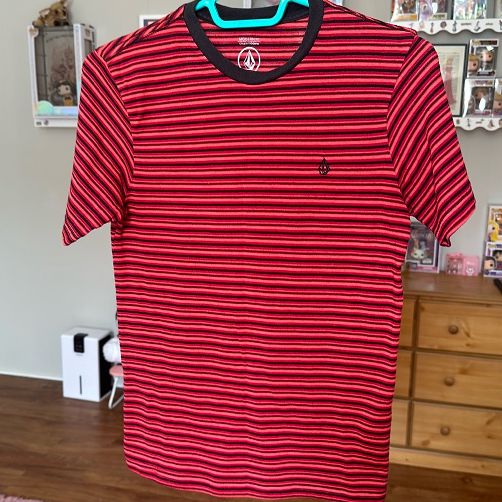 Volcom tee